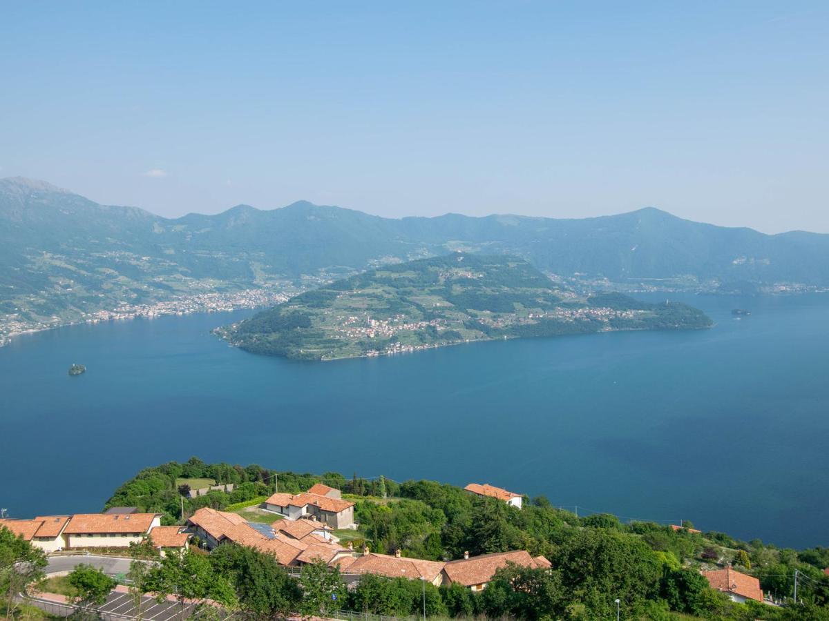 Van Gogh - Beautiful Lake Iseo View And Swimming Pool Parzanica Extérieur photo